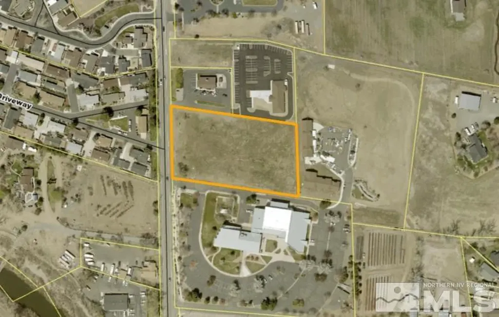 1349 Centerville Gardnerville NV 89410