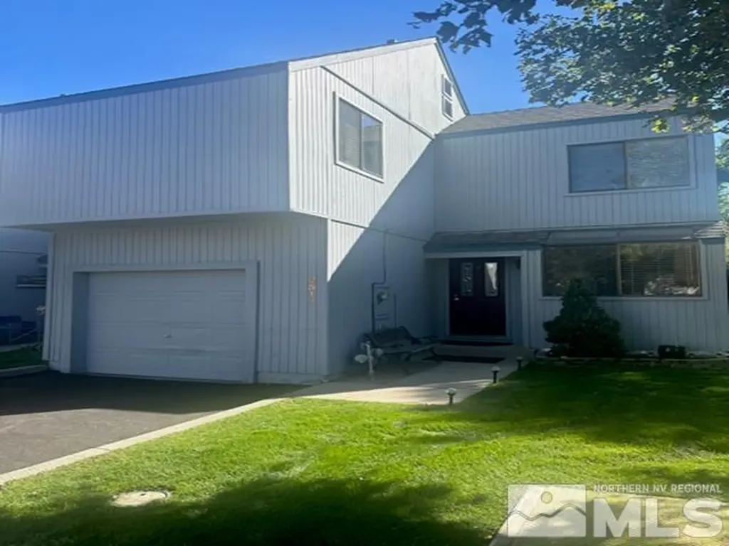 2517 Garfield Sparks NV 89431