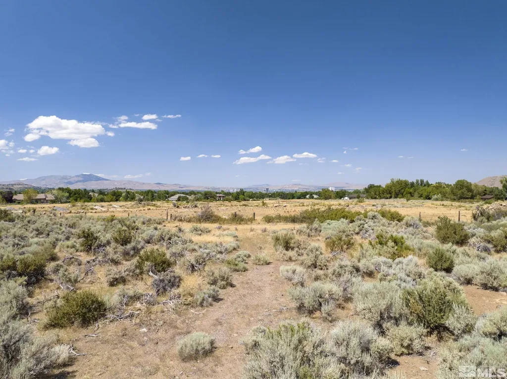 24 Glenhaven Reno NV 89511