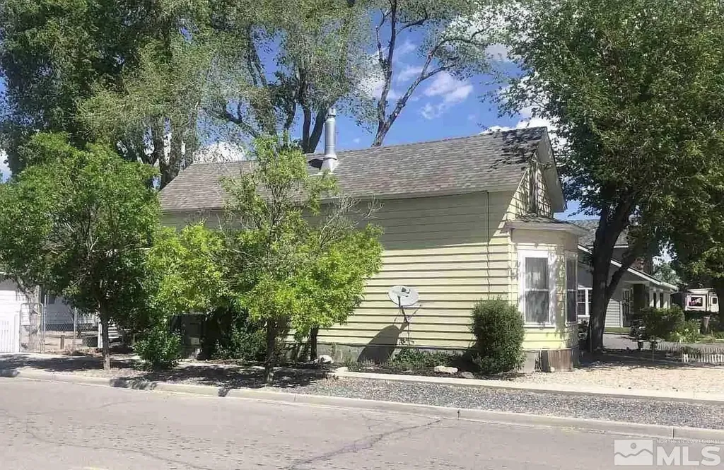 1605 Central Lovelock NV 89419