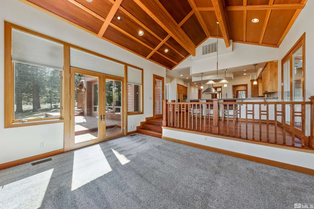 210 Sheridan Creek Gardnerville NV 89460