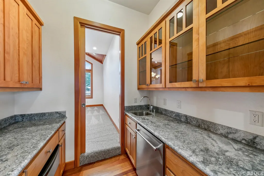 210 Sheridan Creek Gardnerville NV 89460