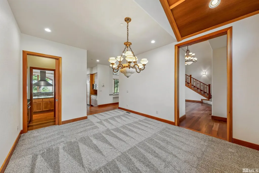 210 Sheridan Creek Gardnerville NV 89460