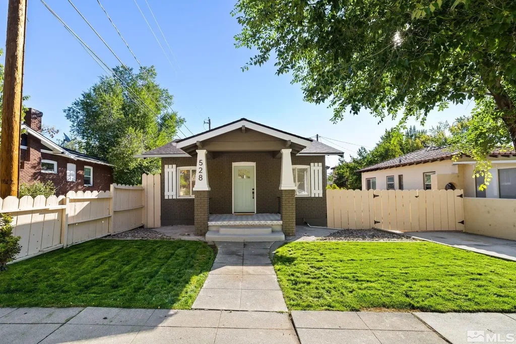 528 Nixon Reno NV 89509