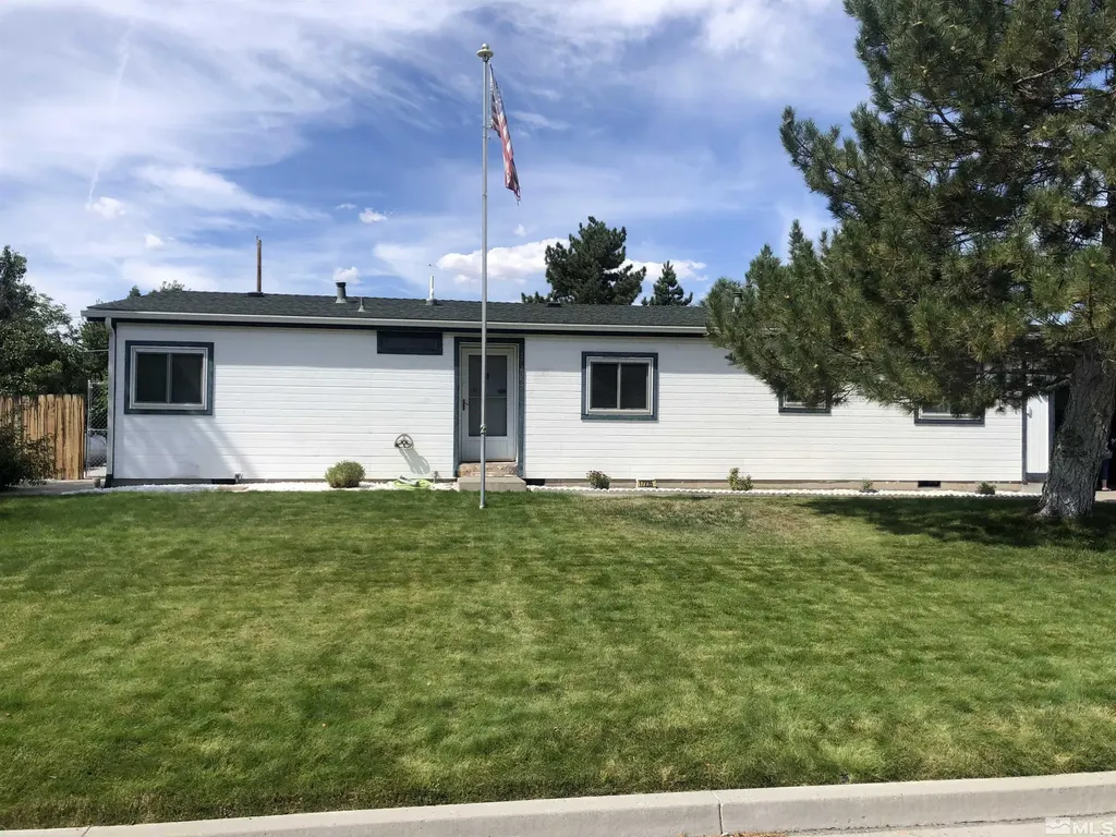 17235 Whippoorwill Reno NV 89508