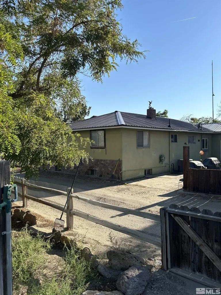 13200 Carson Fallon NV 89406