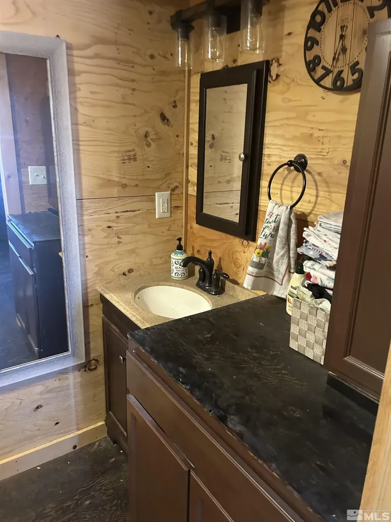 13200 Carson Fallon NV 89406