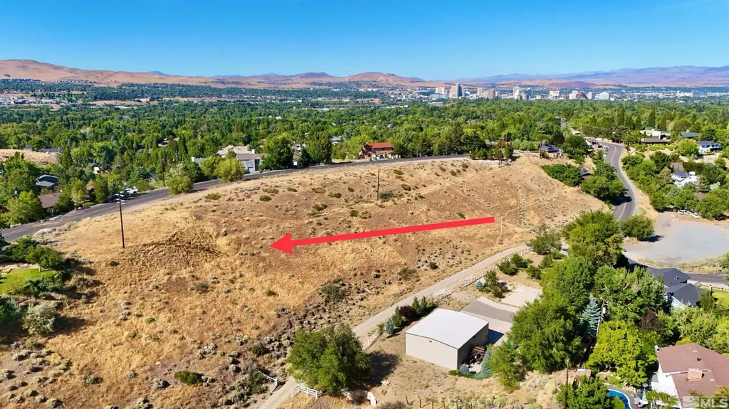2905 Susileen Reno NV 89509