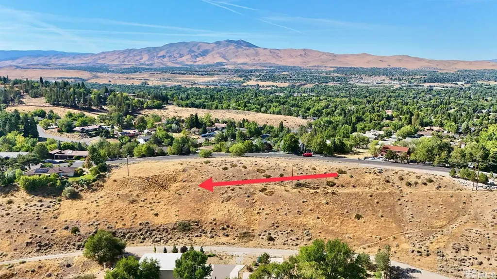 2905 Susileen Reno NV 89509