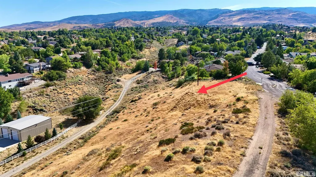 2905 Susileen Reno NV 89509