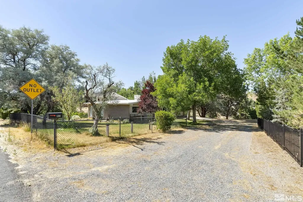 5301 Canyon Reno NV 89519