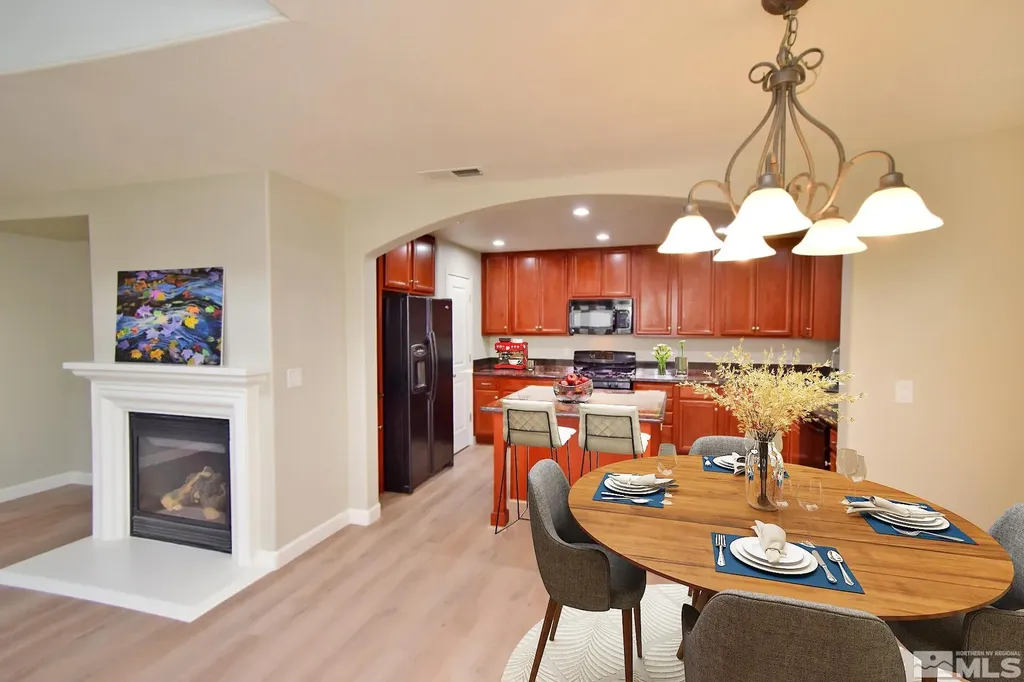 1689 Clover Hill Reno NV 89523