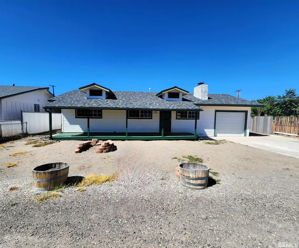 140 Cedar Fernley NV 89408