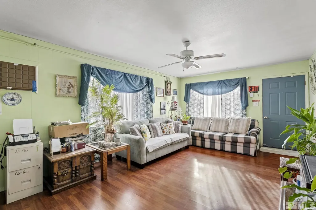 1885 Castle Reno NV 89512