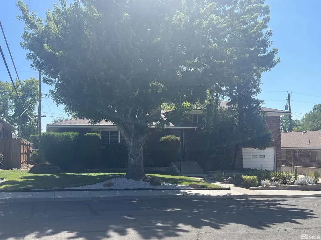 740 Edelweiss Reno NV 89502