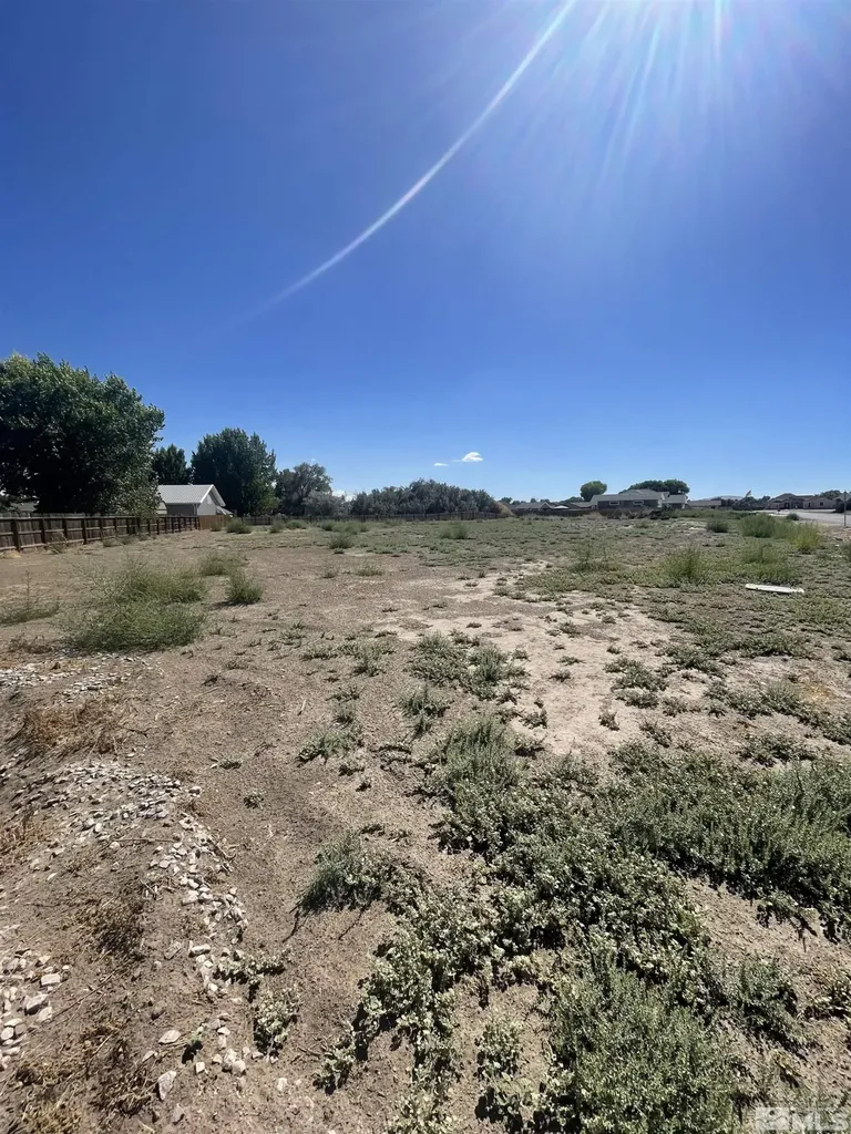 125 Deer Creek Fallon NV 89406
