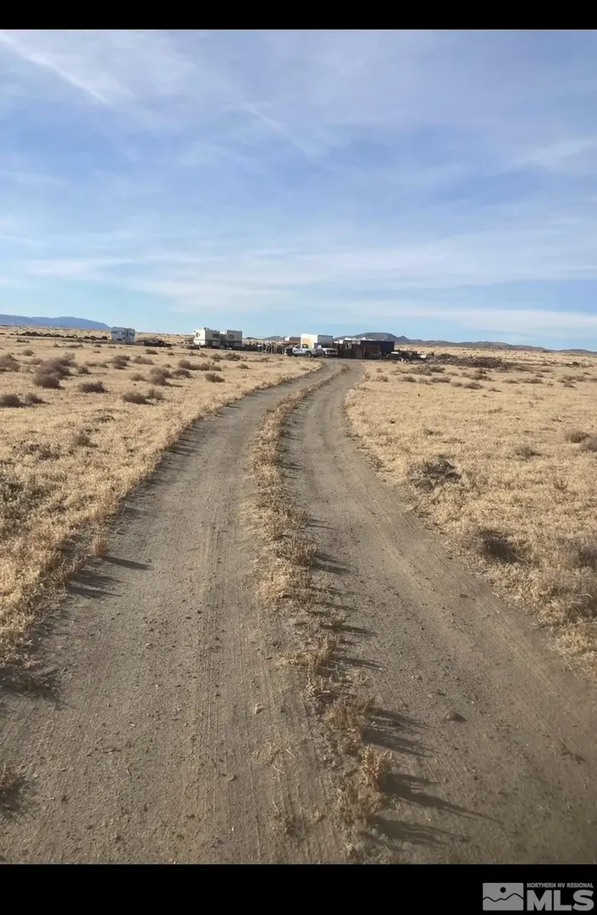 375005 Backside Of Rye Patch Lovelock NV 89419