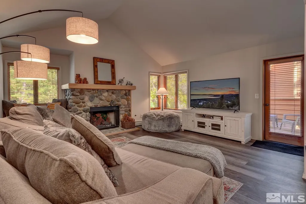 931 Incline Incline Village NV 89451
