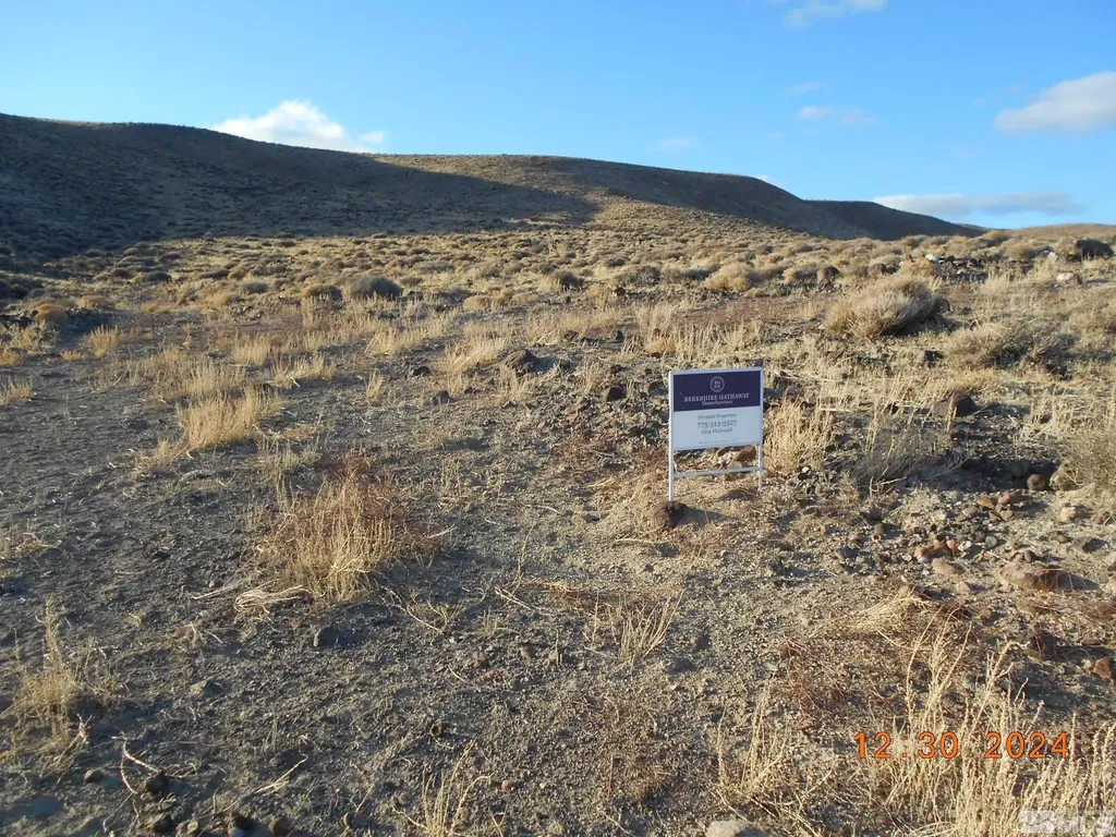 01512108 Off Of Onyx Silver Springs NV 89429