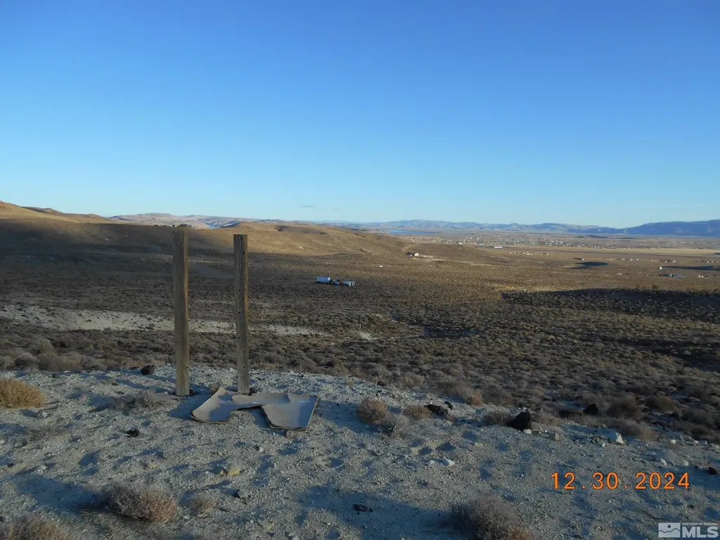 01512108 Off Of Onyx Silver Springs NV 89429