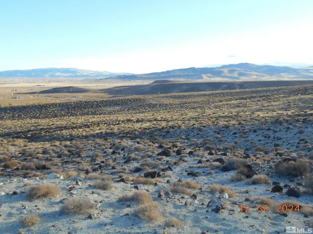 01512108 Off Of Onyx Silver Springs NV 89429