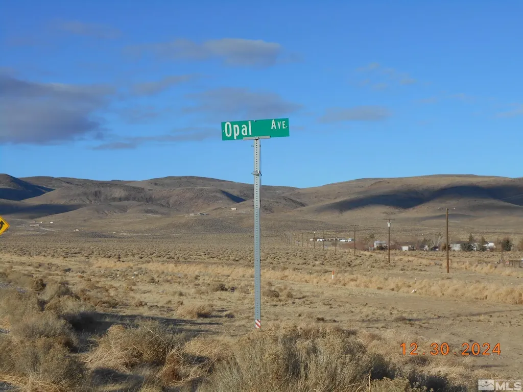 01512108 Off Of Onyx Silver Springs NV 89429
