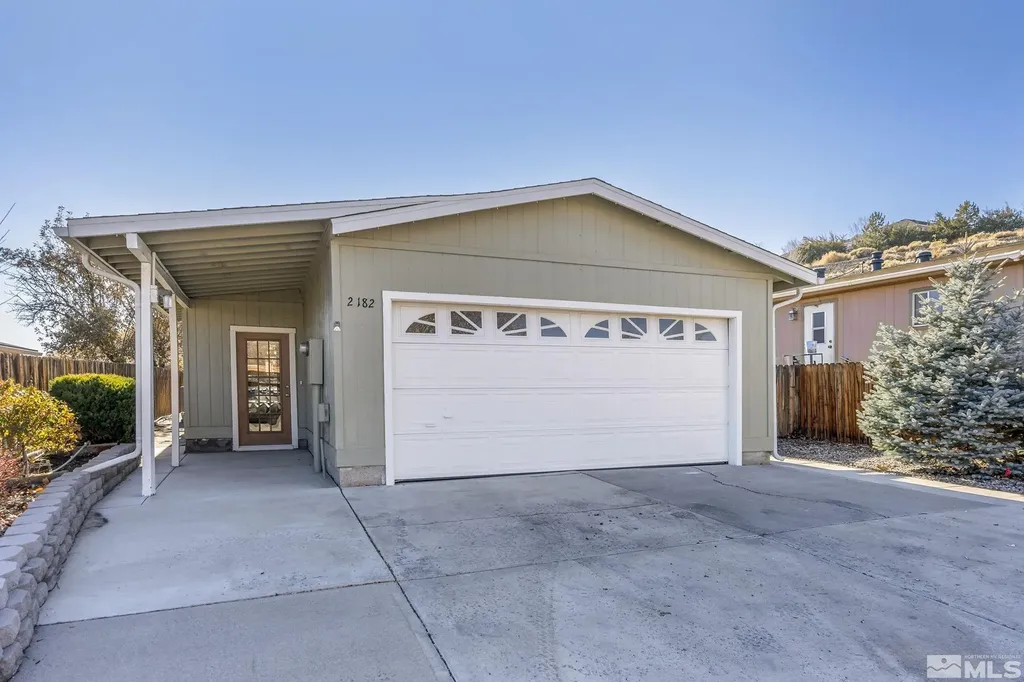 2182 Camellia Reno NV 89512