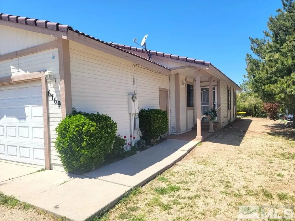 6769 Peppermint Reno NV 89506