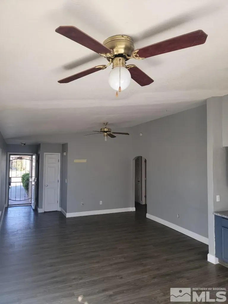 6769 Peppermint Reno NV 89506