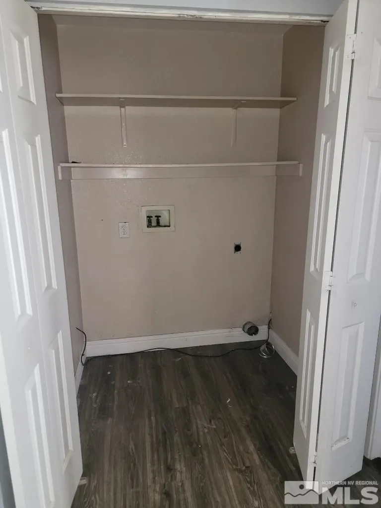 6769 Peppermint Reno NV 89506