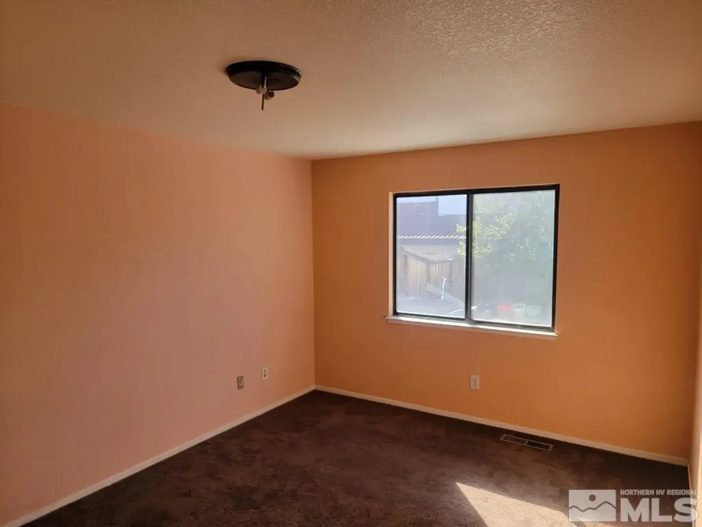 6769 Peppermint Reno NV 89506