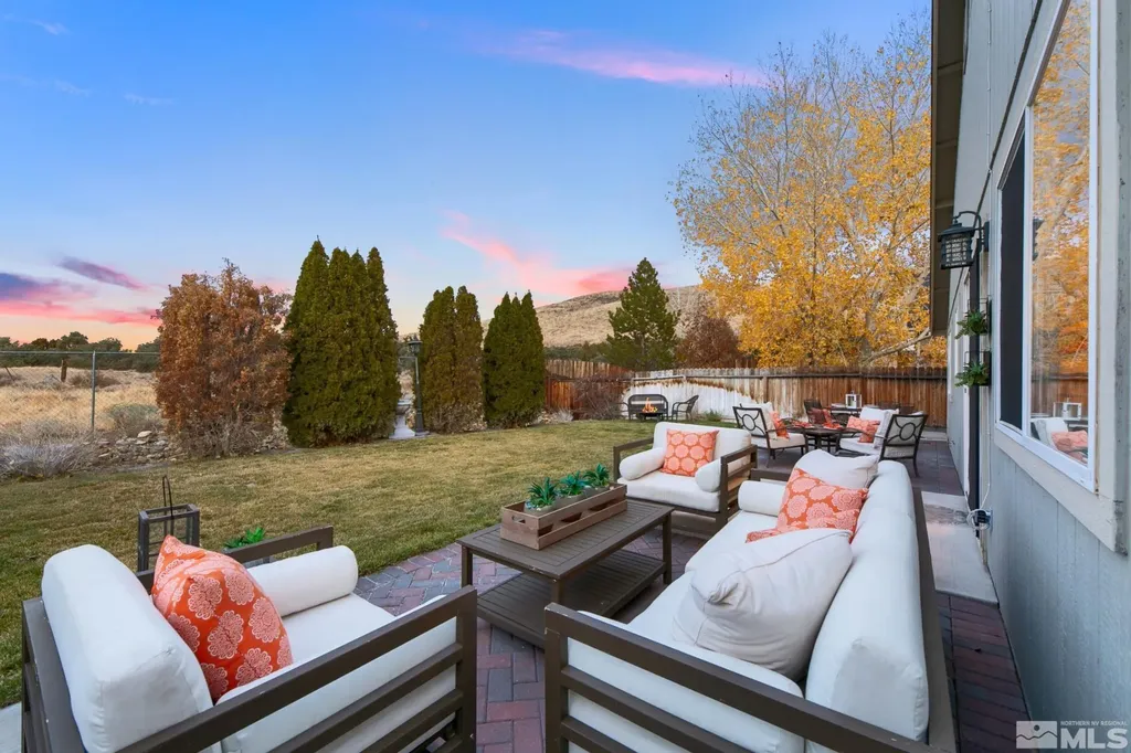 10 Conner Gardnerville NV 89410