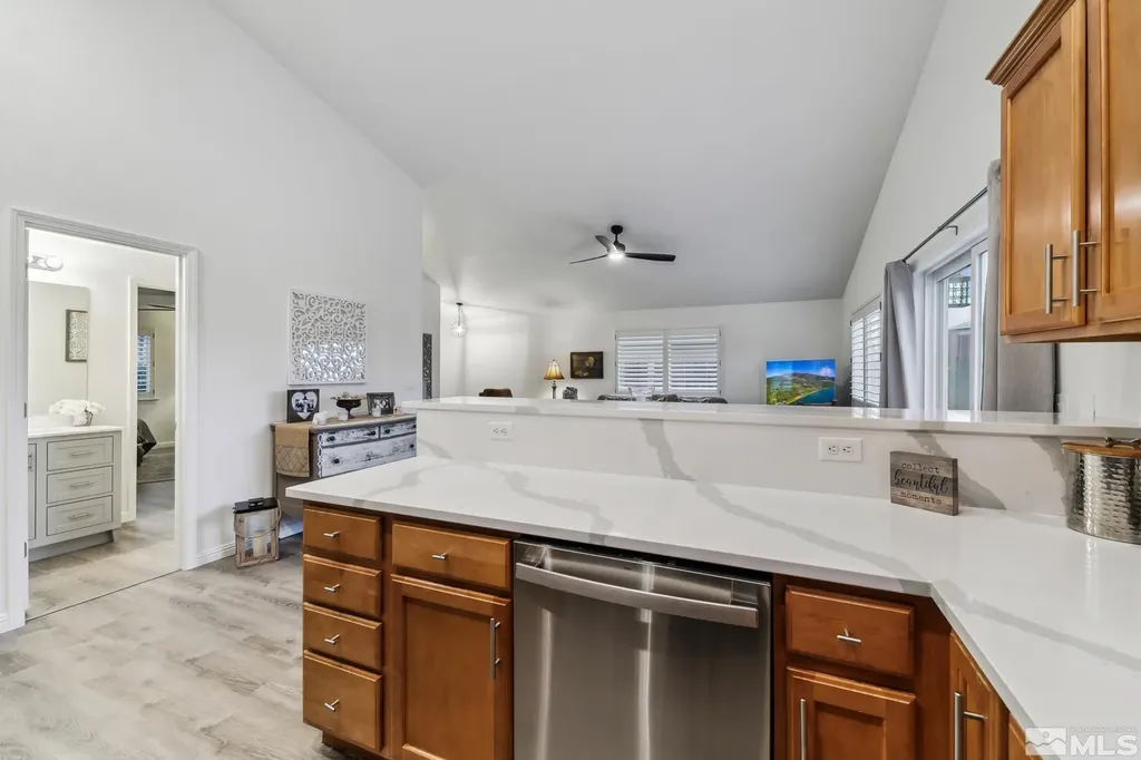10 Conner Gardnerville NV 89410