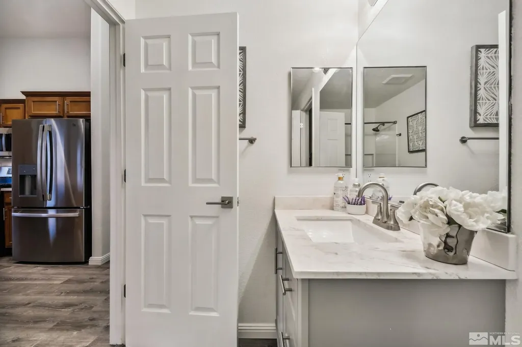 10 Conner Gardnerville NV 89410