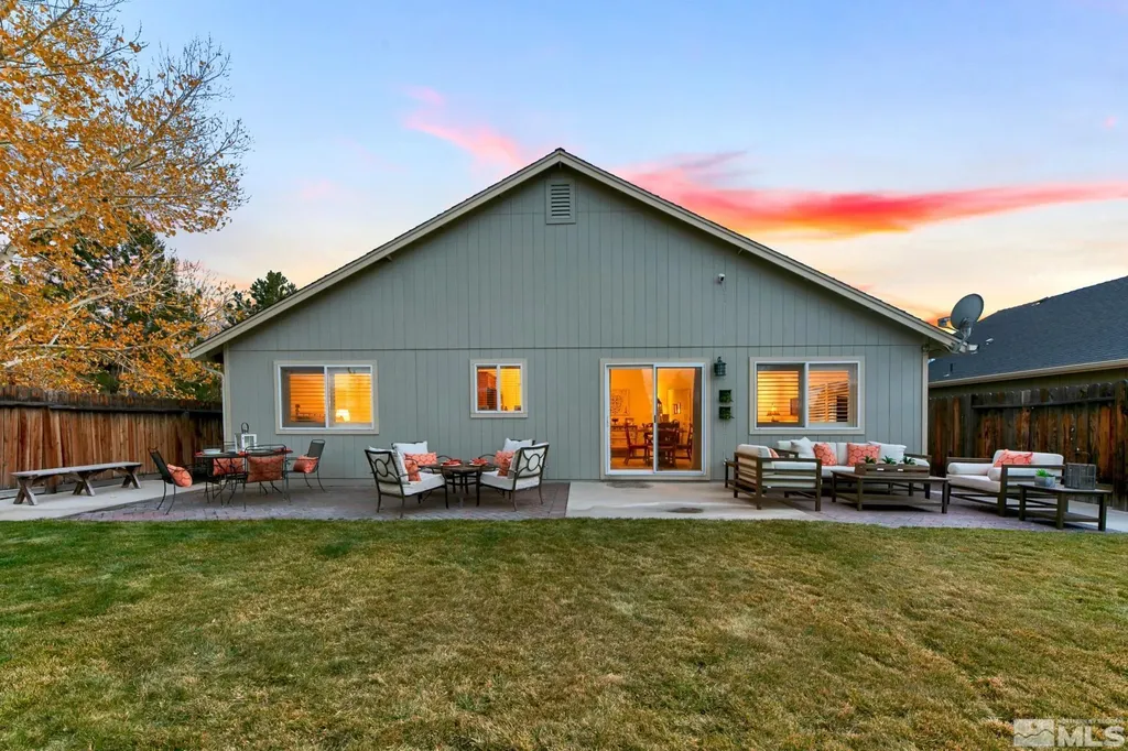 10 Conner Gardnerville NV 89410