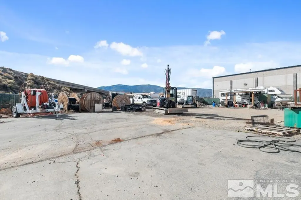 2955 Highway 40 Verdi NV 89523