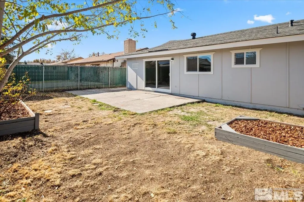 630 Teel Sparks NV 89431