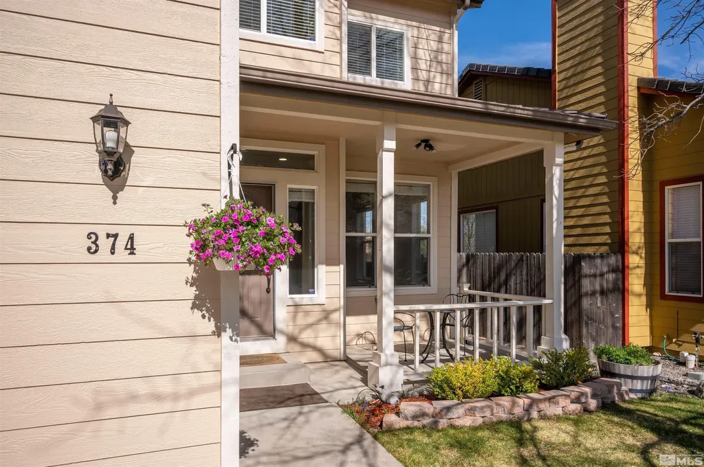 374 River Flow Reno NV 89523