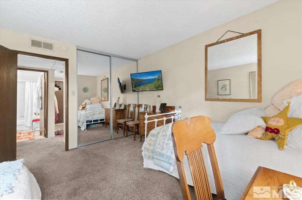 2955 Lakeside Reno NV 89509