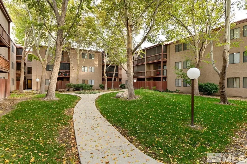 2955 Lakeside Reno NV 89509