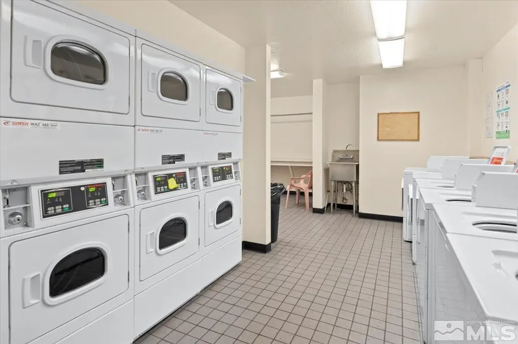 2955 Lakeside Reno NV 89509