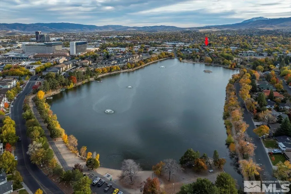 2955 Lakeside Reno NV 89509