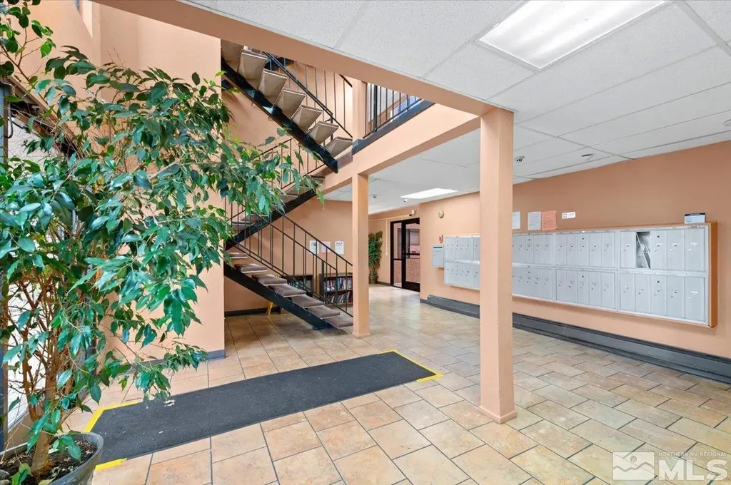 2955 Lakeside Reno NV 89509