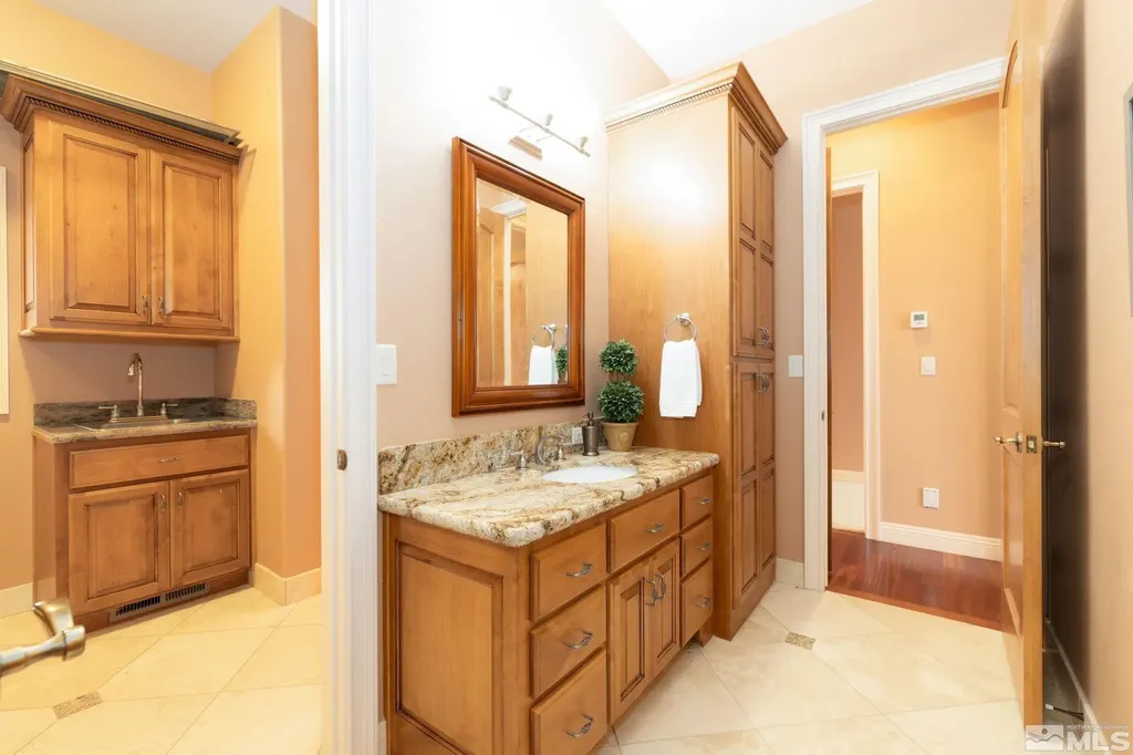 615 Fork Vista Gardnerville NV 89460