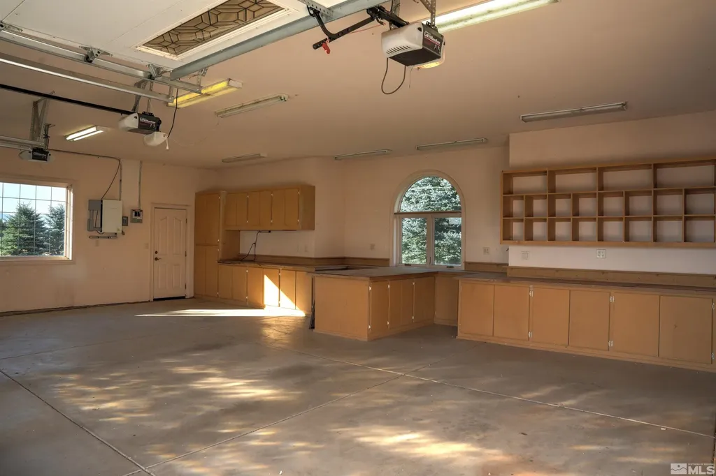 615 Fork Vista Gardnerville NV 89460
