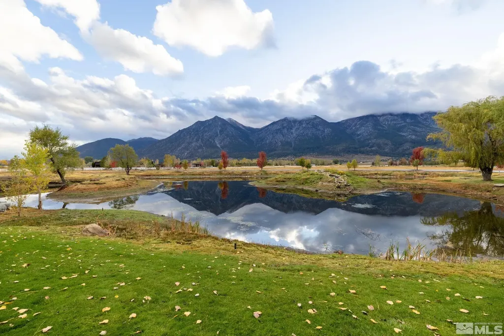 615 Fork Vista Gardnerville NV 89460