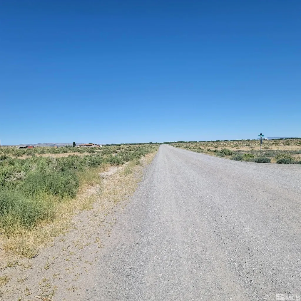 3590 9th Silver Springs NV 89429