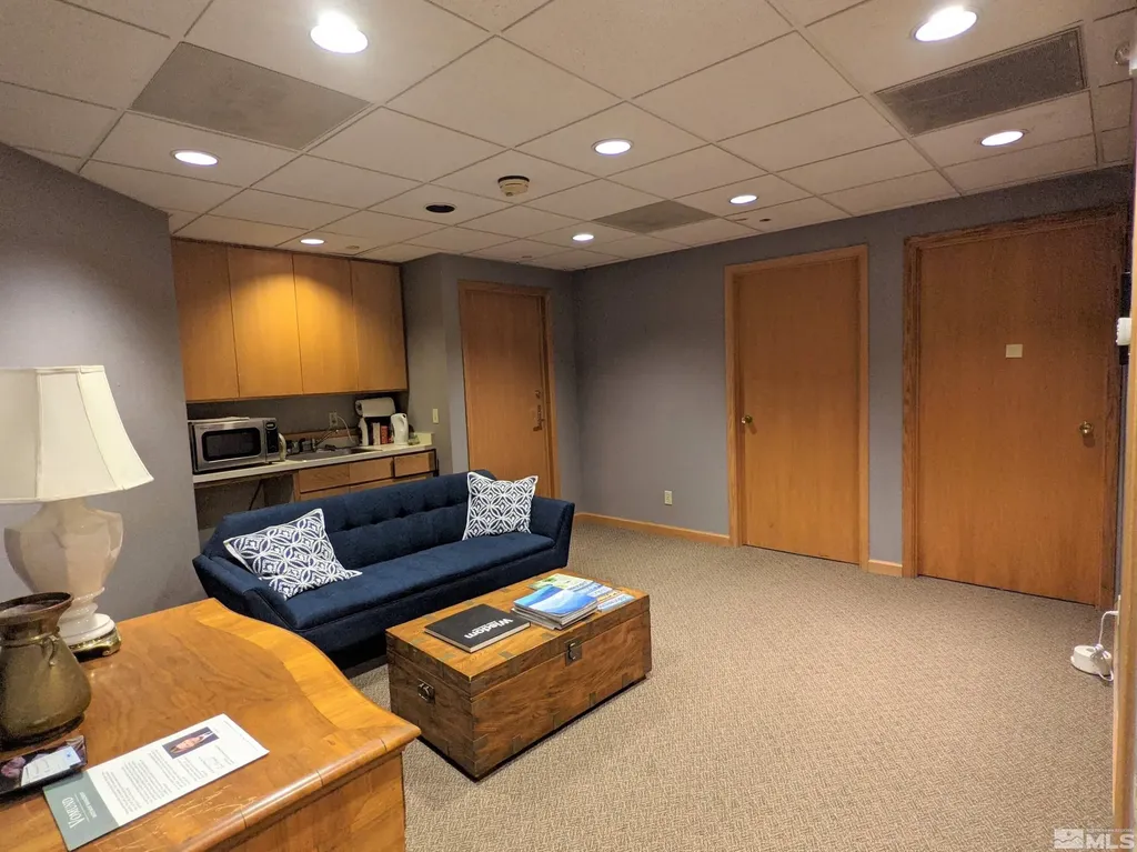 889 Alder Incline Village NV 89451