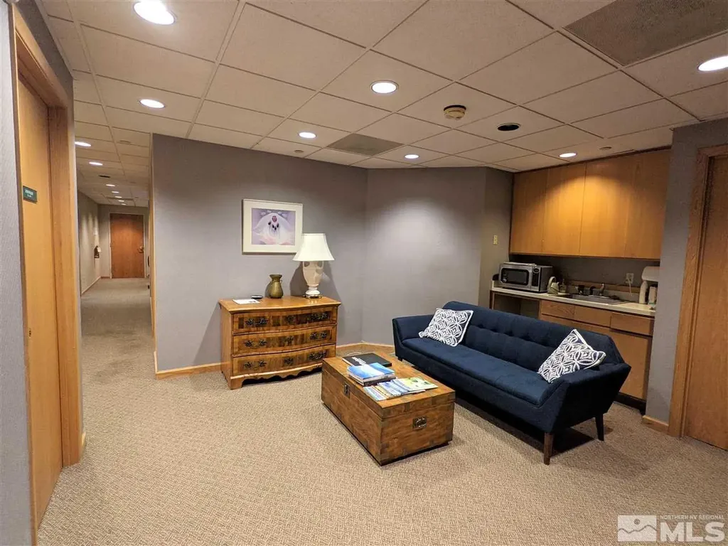 889 Alder Incline Village NV 89451