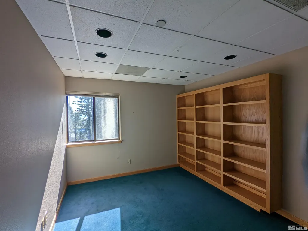 889 Alder Incline Village NV 89451